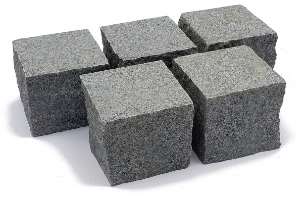 Pave granit gris fonce 10x10x8 flam./scie