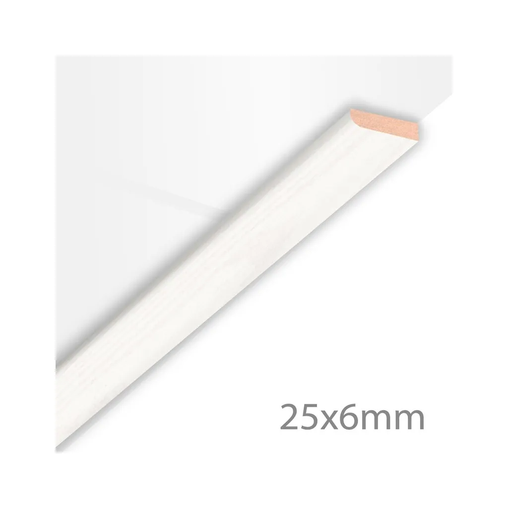 Moulure d&rsquo;axe  lambris revêtu blanc brillant